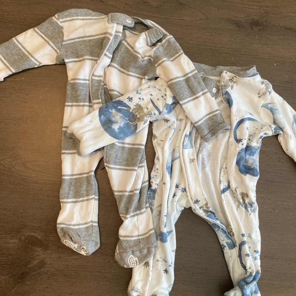 Set of 2 Burt’s Bees Baby Sleep and Play Footed Pajamas- Newborn